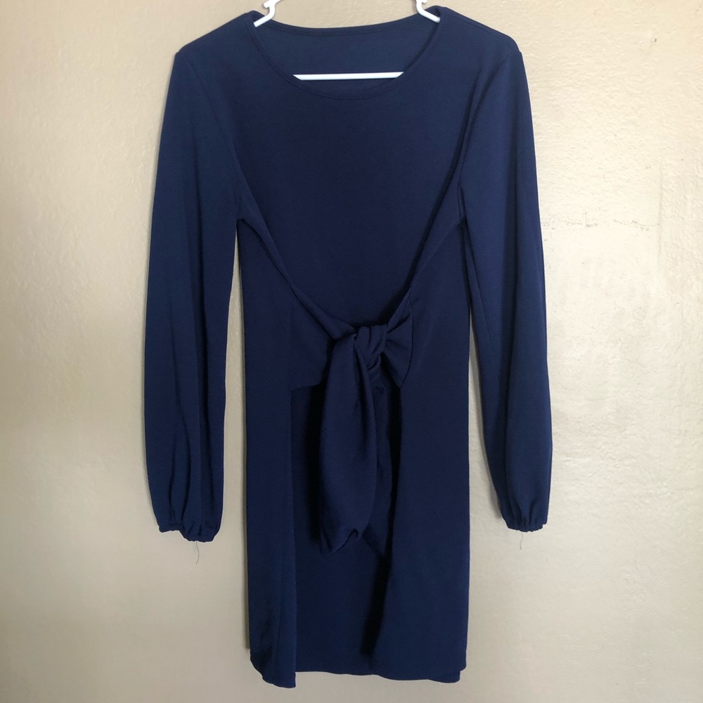 Navy front tie dress.
